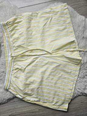 5/35$💫Zara Yellow and White Striped Poplin Pajama Shorts ☀️